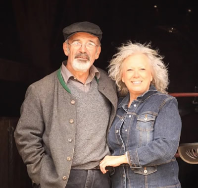 Klaus and LeAnn Karbaumer on their farm. (Photo credit: Sarah Bryant)