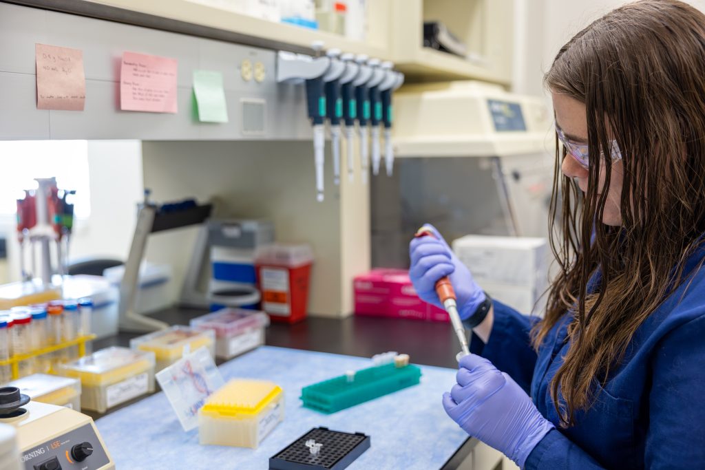 Samantha Norris, DVM